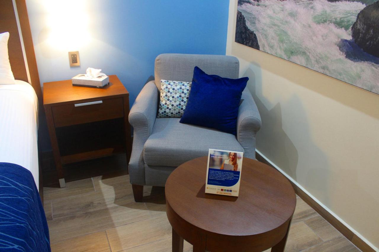 Comfort Inn Monterrey Norte San Nicolas de los Garza Luaran gambar