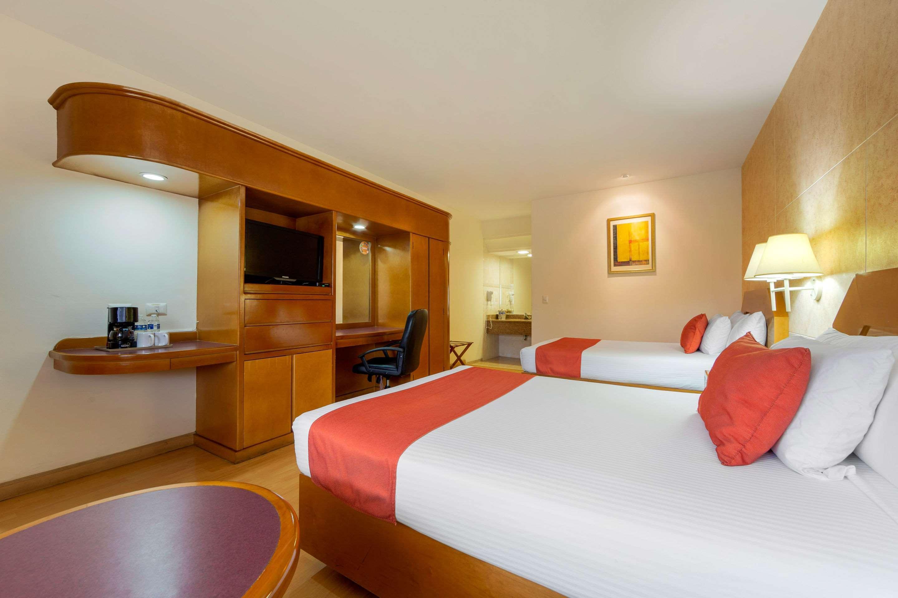 Comfort Inn Monterrey Norte San Nicolas de los Garza Luaran gambar
