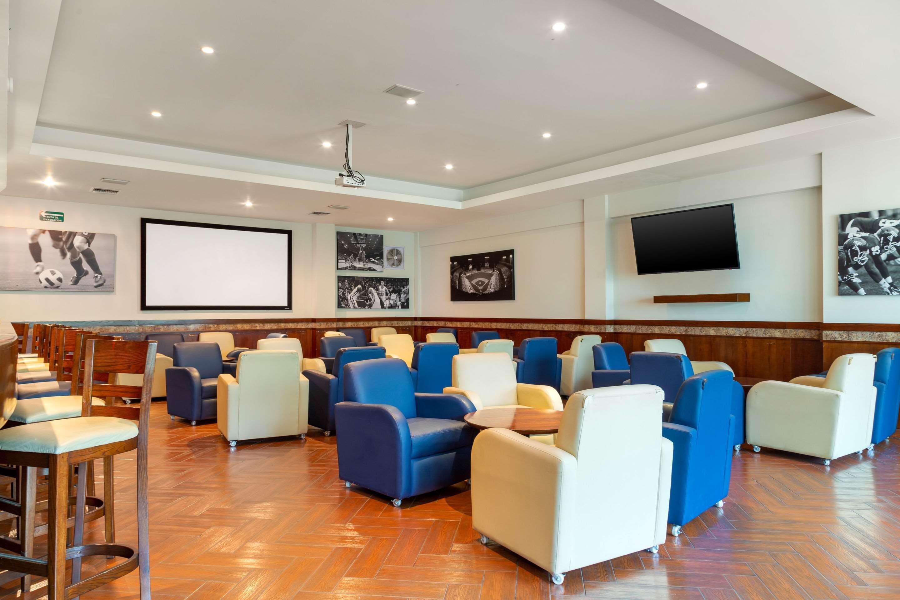 Comfort Inn Monterrey Norte San Nicolas de los Garza Luaran gambar