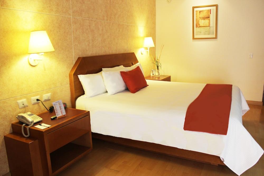 Comfort Inn Monterrey Norte San Nicolas de los Garza Luaran gambar